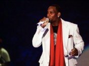 Watch This: R. Kelly Can Write a Hit Love Song in Seconds