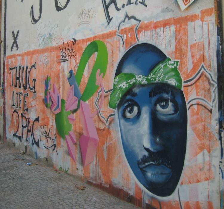 Tupac_graffiti_Rio_de_janeiro
