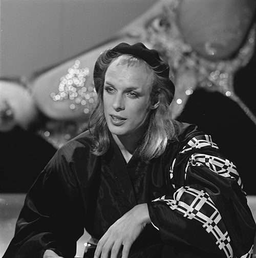 Brian_Eno_-_TopPop_1974_12